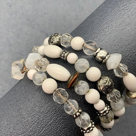 Memory Wire Wrap Bracelet White Silver As Is Frosty Translucent Marbled Heart - Picture 4 of 6